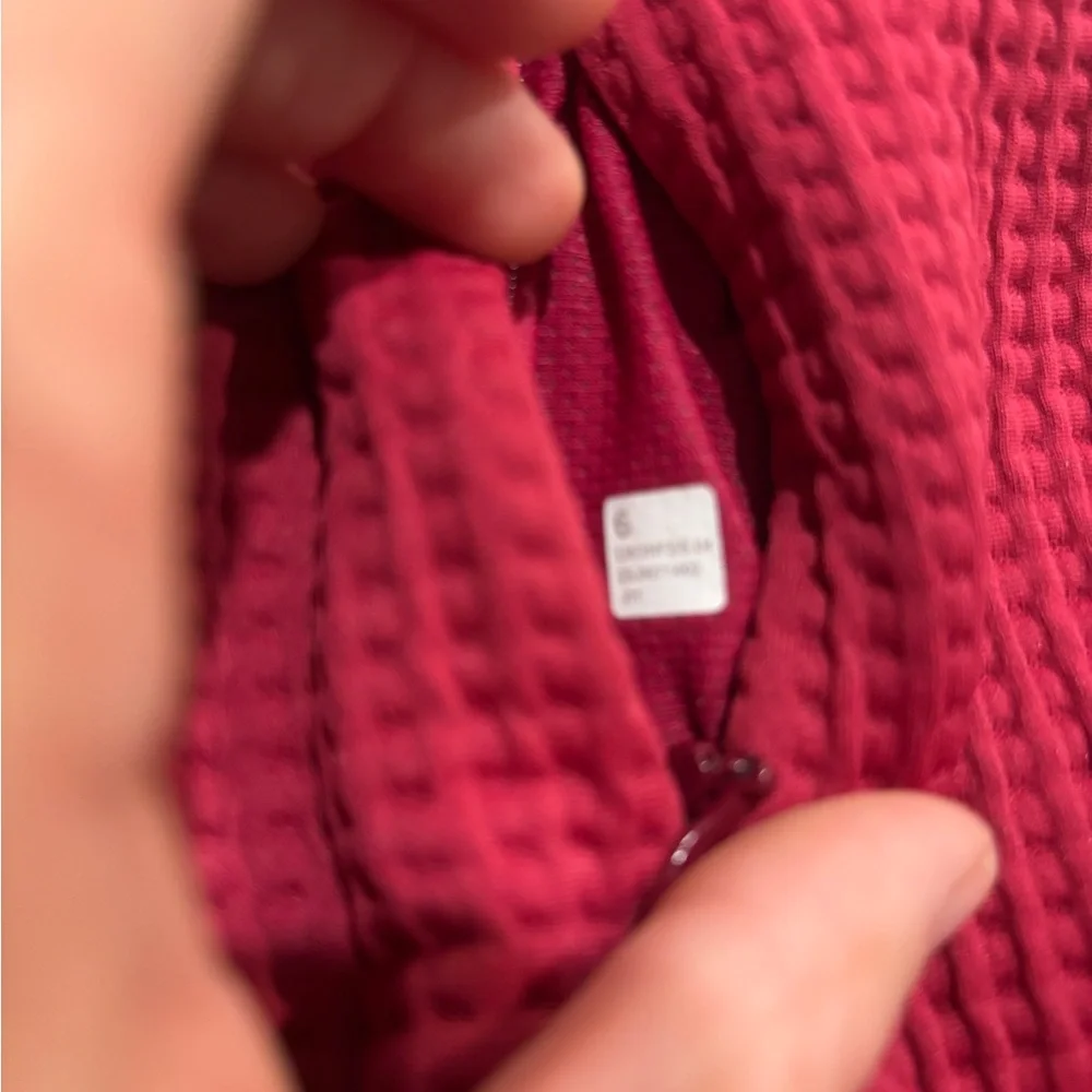 Lululemon Waffle-Knit Half-Zip Long-Sleeve Shirt Size 6 Like New Cozy Pullover - Picture 9 of 12